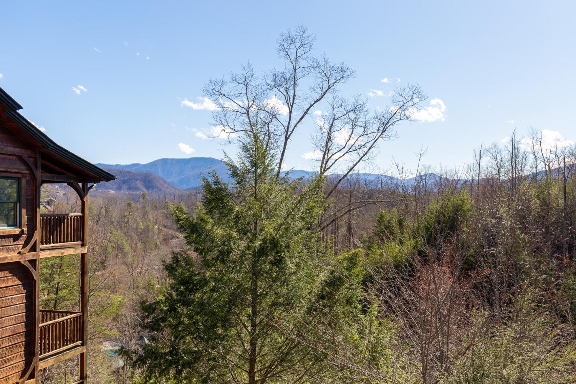 The Great Escape Ii, 5 Bedrooms, Sleeps 17, Game Room, Pool Access, Theater Gatlinburg Dış mekan fotoğraf